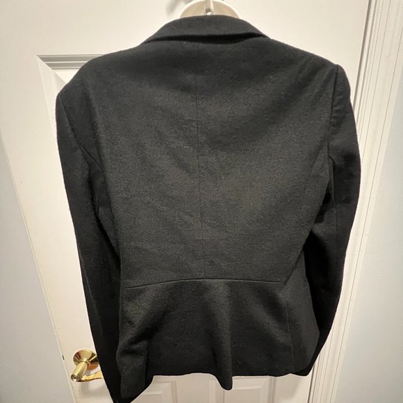 Ann Taylor black blazer size 6 - Picture 2 of 4